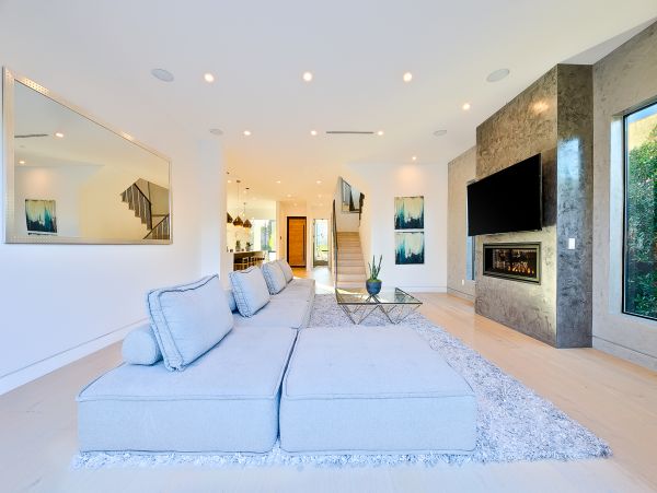 Los Angeles Home 991242