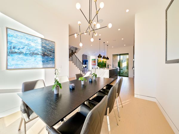 Los Angeles Home 991242