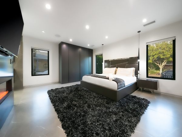 Los Angeles Home 991243
