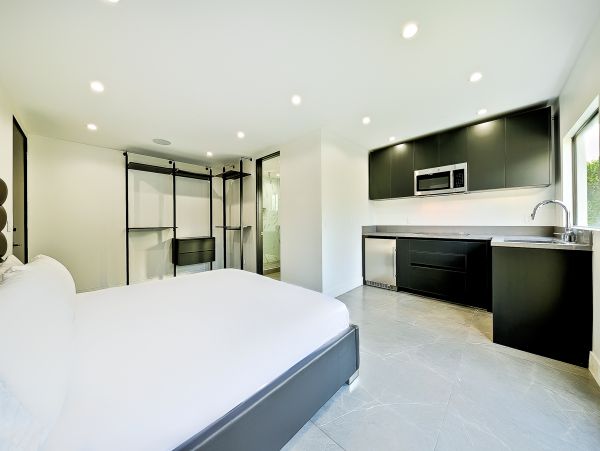 Los Angeles Home 991243