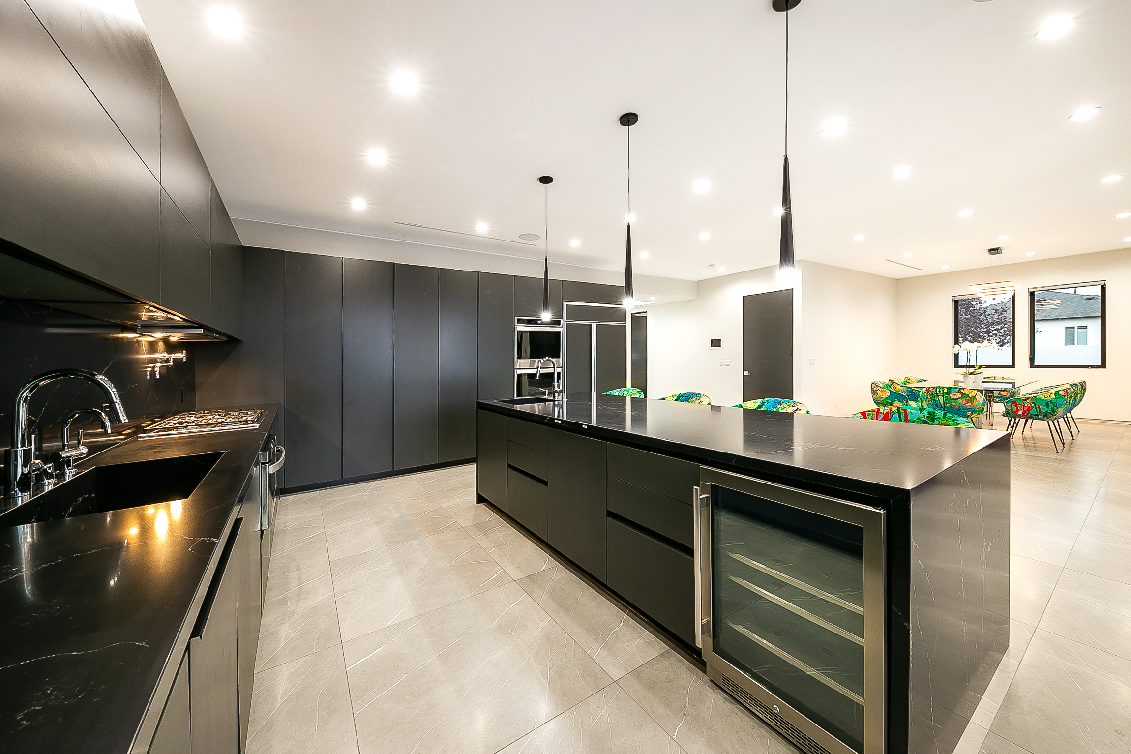Los Angeles Home 991243