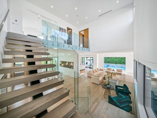 Los Angeles Home 991244