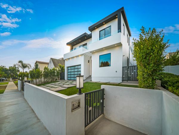 Los Angeles Home 991244