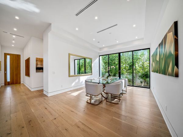 Los Angeles Home 991244