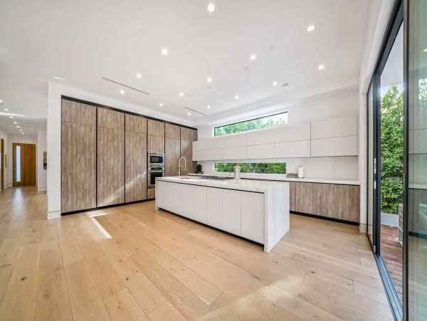 Los Angeles Home 991244