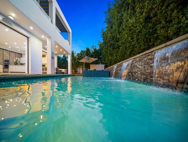 Los Angeles Home 991244