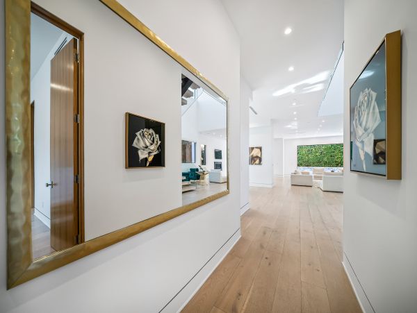 Los Angeles Home 991244