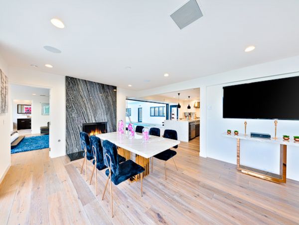 Los Angeles Home 991247