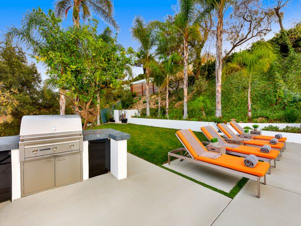 Los Angeles Home 991247