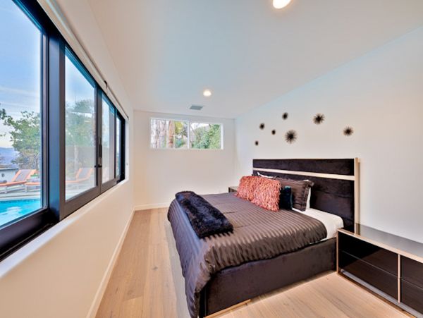 Los Angeles Home 991247