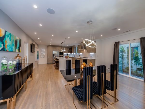 Los Angeles Home 991248