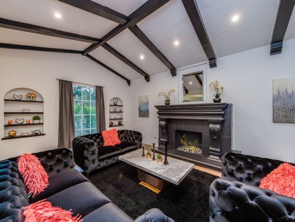 Los Angeles Home 991248