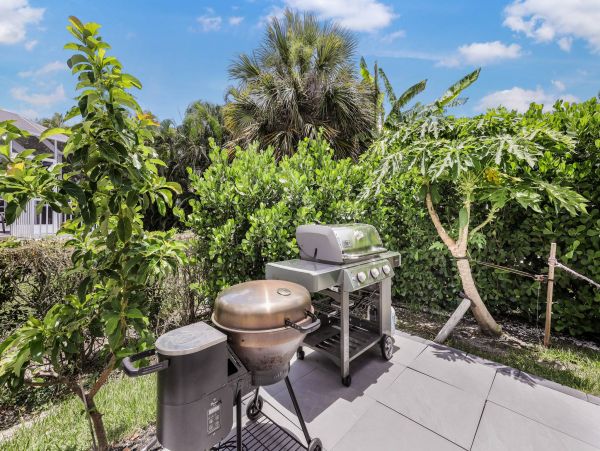 Luxury Marco island Vacation Villa Sleeps 8 Guests Private Pool