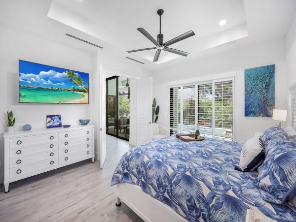 Luxury Marco island Vacation Villa Sleeps 8 Guests Private Pool