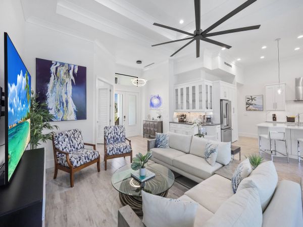 Luxury Marco island Vacation Villa Sleeps 8 Guests Private Pool