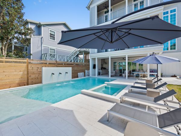 Short Walk to Beach Luxury Vacation Home in Seagrove Beach