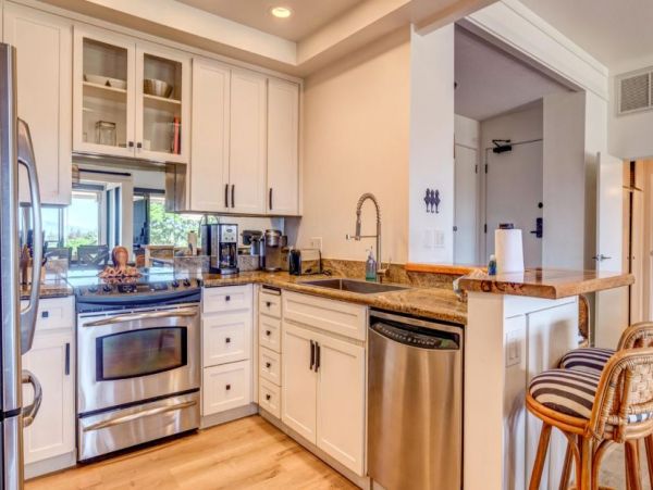 Short Walk to Beach Kapalua Vacation Villa Two Bedroom