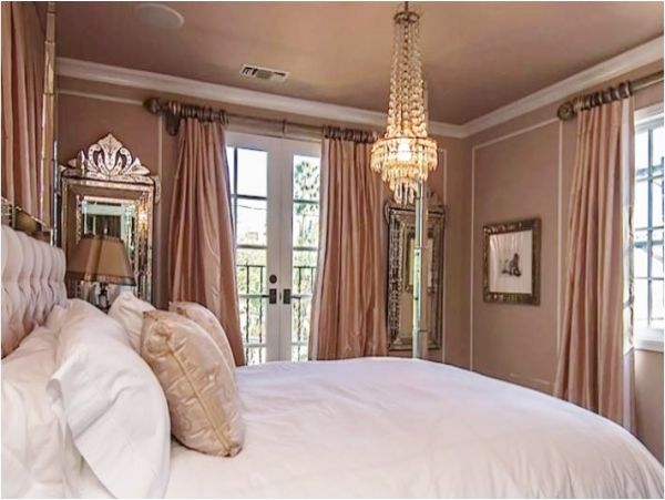 Los Angeles Vacation Home Four Bedroom