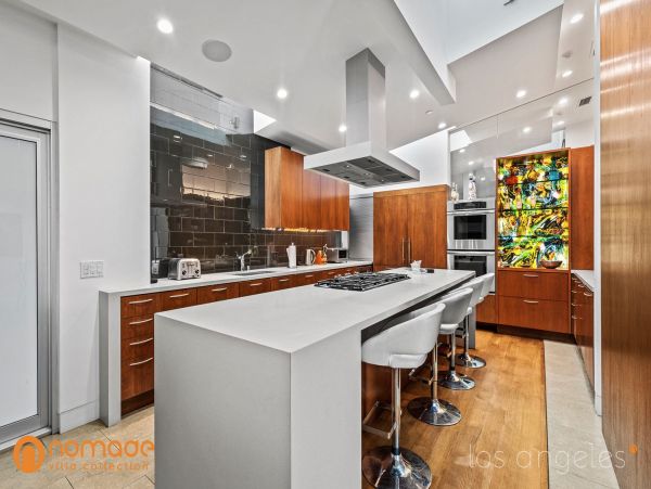 Los Angeles Home 991288