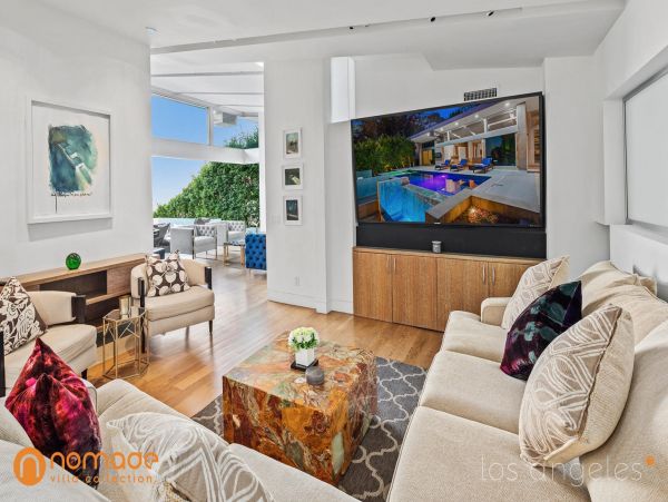 Los Angeles Home 991288