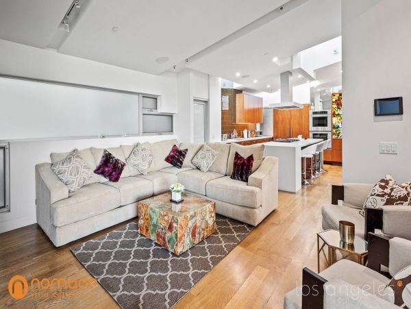 Los Angeles Home 991288