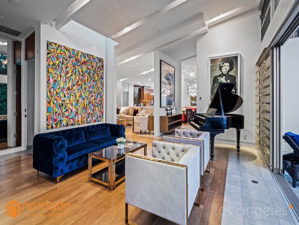 Los Angeles Home 991288