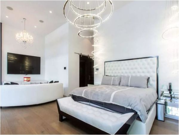 Malibu Vacation Home Five Bedroom