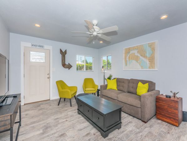 San Diego Beach Communities North Condo 991294
