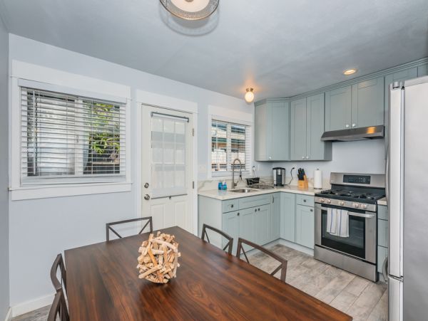 San Diego Beach Communities North Condo 991294