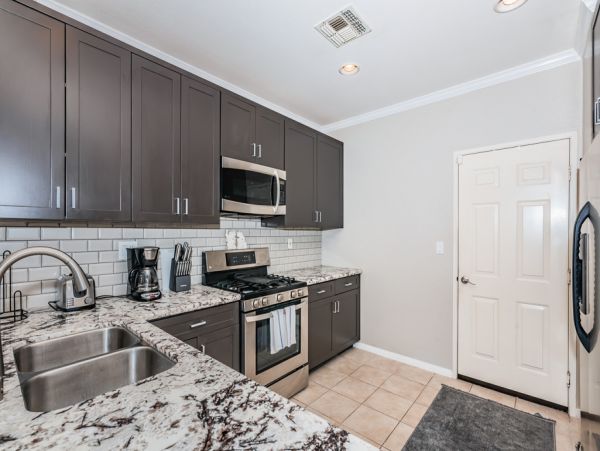 San Diego Beach Communities North Home 991295
