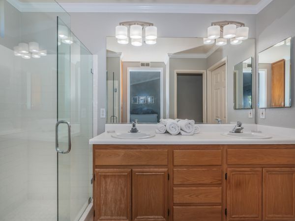 San Diego Beach Communities North Home 991295