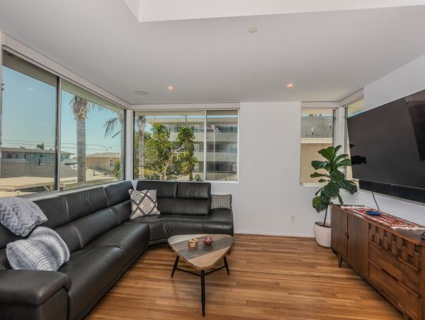 San Diego Beach Communities North Condo 991297
