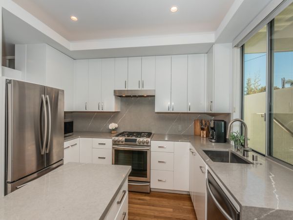 San Diego Beach Communities North Condo 991297