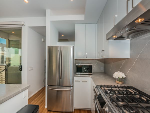 San Diego Beach Communities North Condo 991297