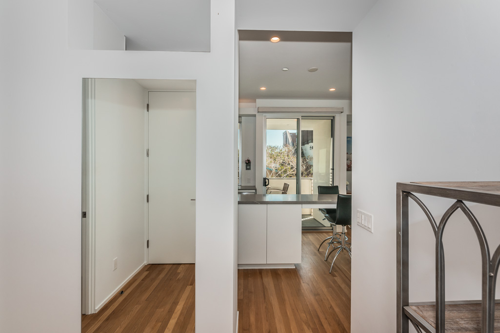 San Diego Beach Communities North Condo 991297