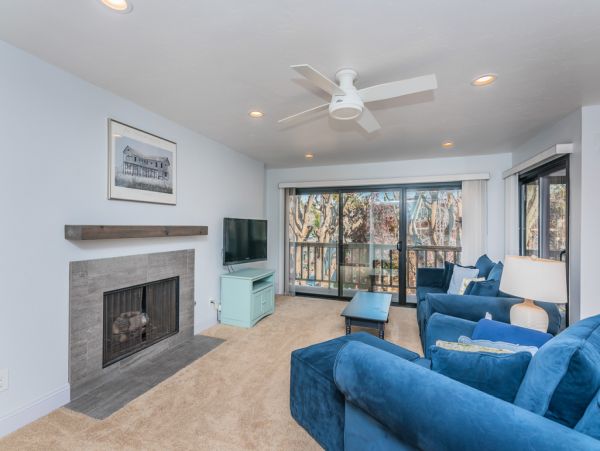 San Diego Beach Communities North Condo 991298