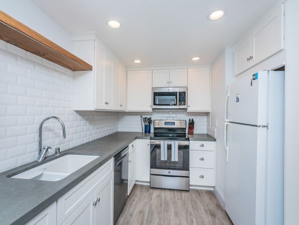 San Diego Beach Communities North Condo 991298