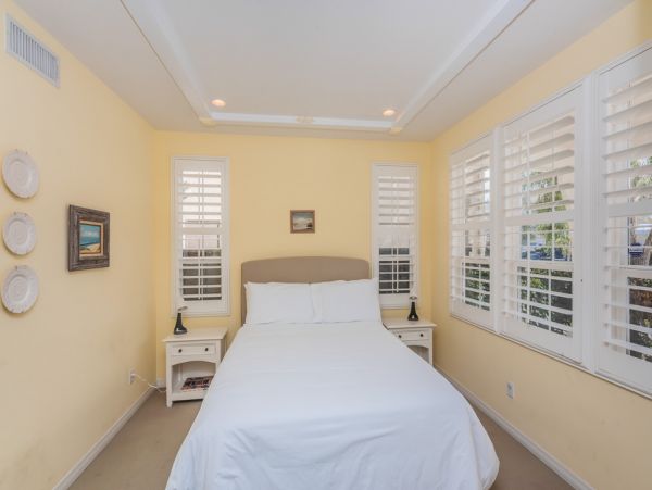 San Diego Beach Communities North Home 991299
