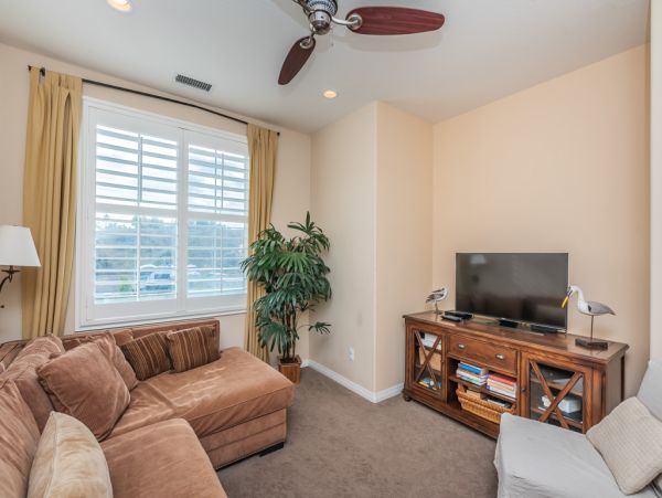 San Diego Beach Communities North Home 991299