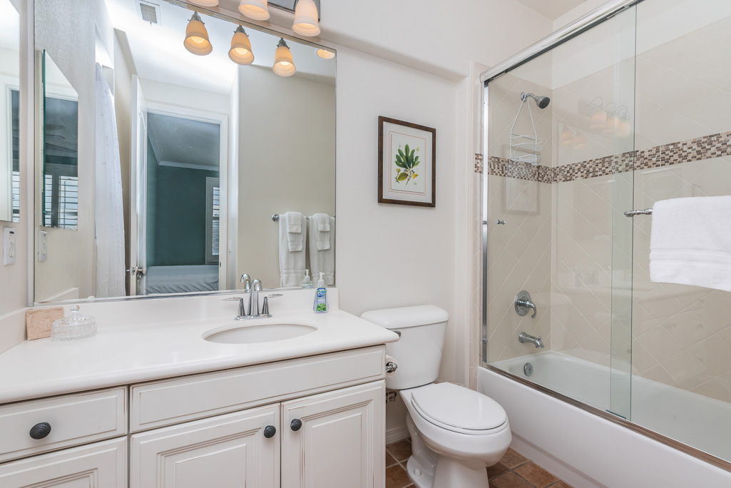 San Diego Beach Communities North Home 991299
