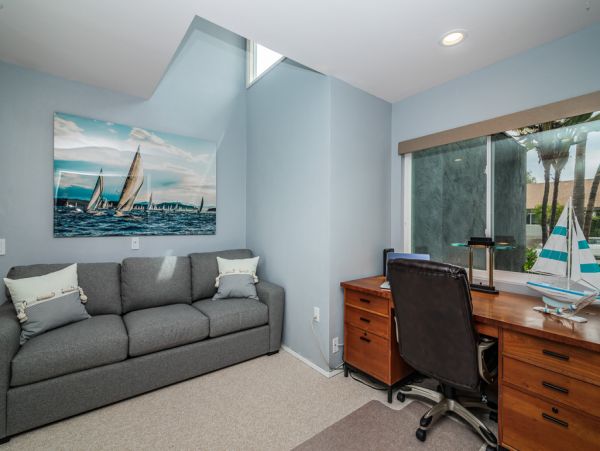 San Diego Beach Communities North Home 991300