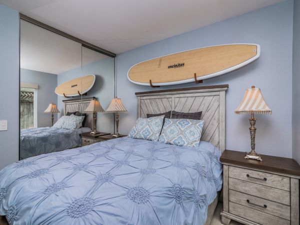 San Diego Beach Communities North Home 991300