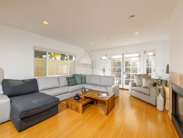 San Diego Beach Communities North Home 991301