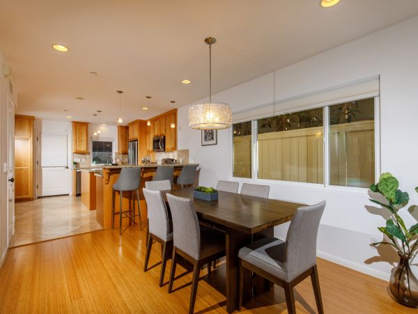 San Diego Beach Communities North Home 991301