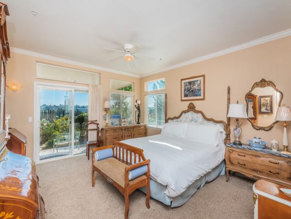 San Diego Beach Communities North Home 991302