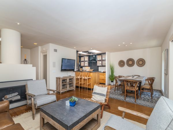 San Diego Beach Communities North Home 991305