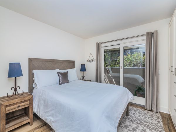 San Diego Beach Communities North Home 991305
