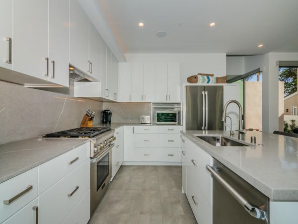 San Diego Beach Communities North Home 991308