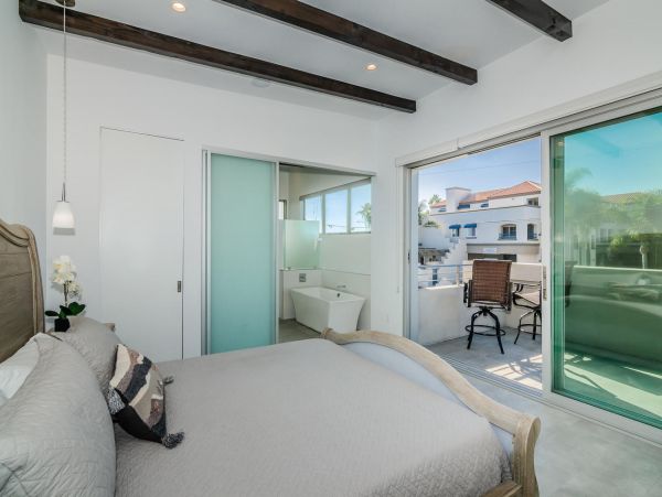 San Diego Beach Communities North Home 991308