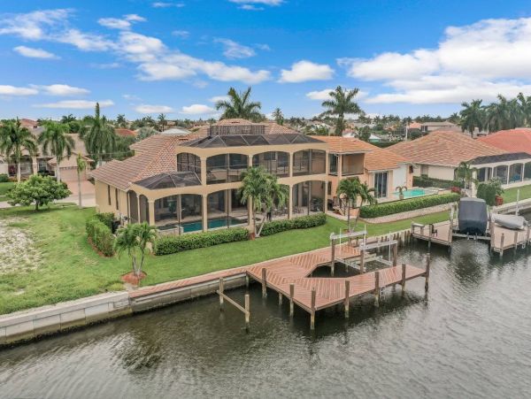 New Luxury Home for Rent Call Today